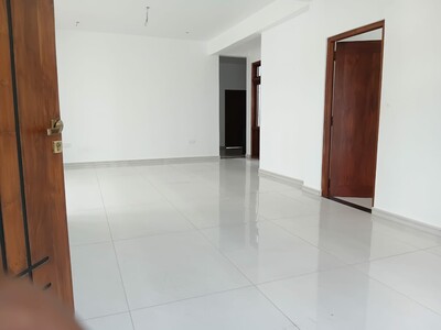 ​නාවලින් අගනා නවීන දෙමහල් නිවසක්  විකිණීමට